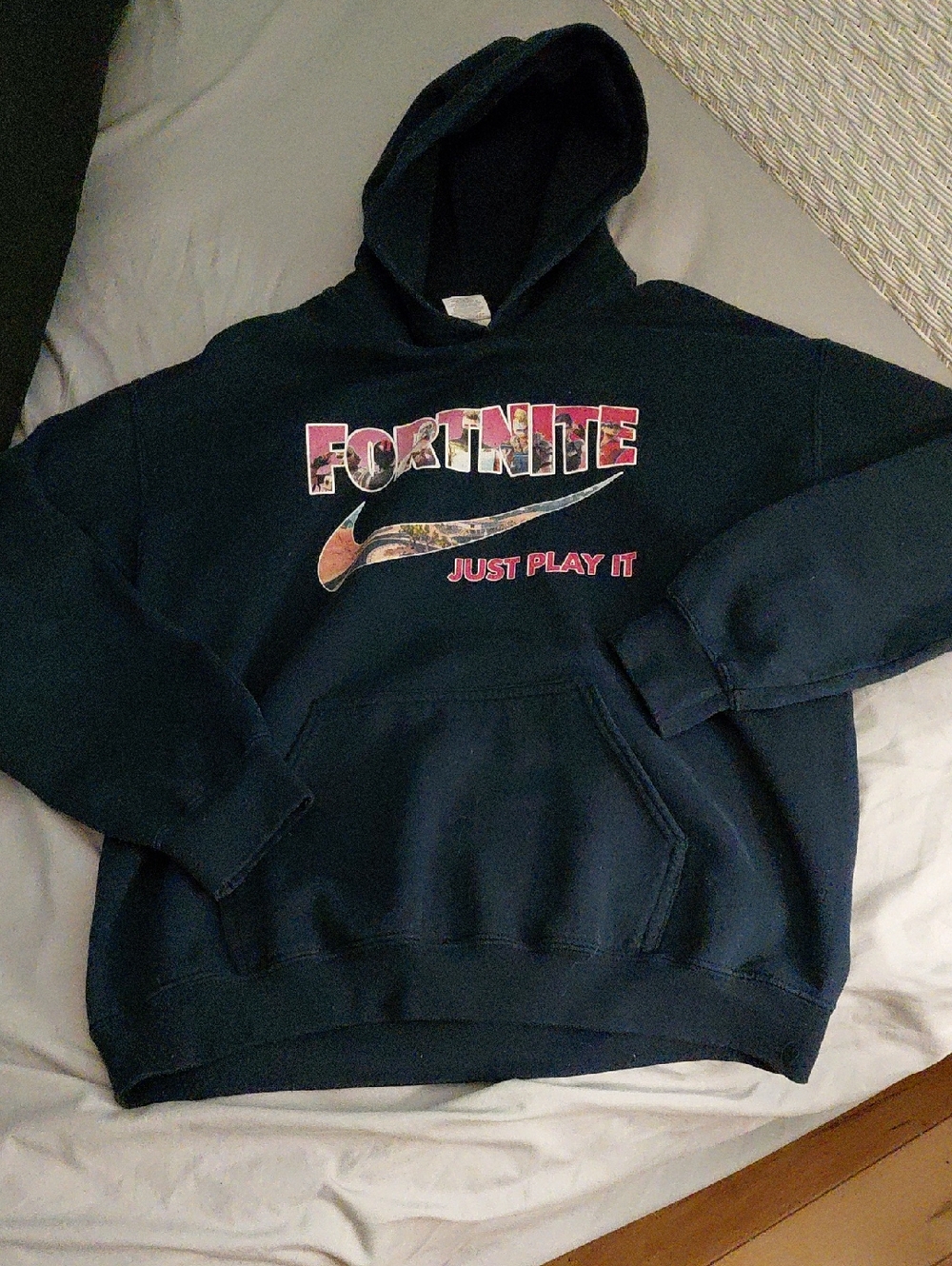 Fortnite NIKE Just Play It Mens Navy Medium Sweatshirt